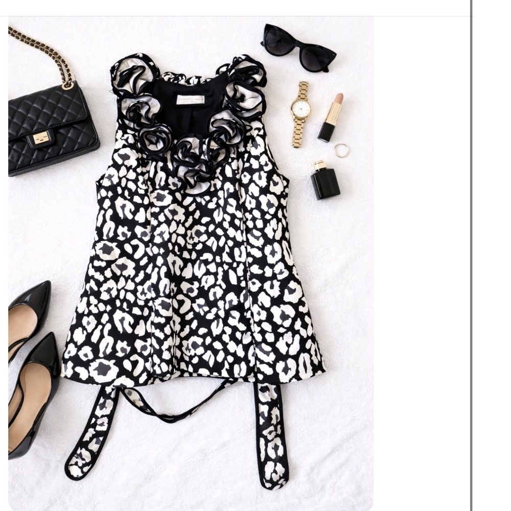 Jackie Jon New York Black White Leopard Print Ruffle Neck Sleeveless Top Size‎ 4